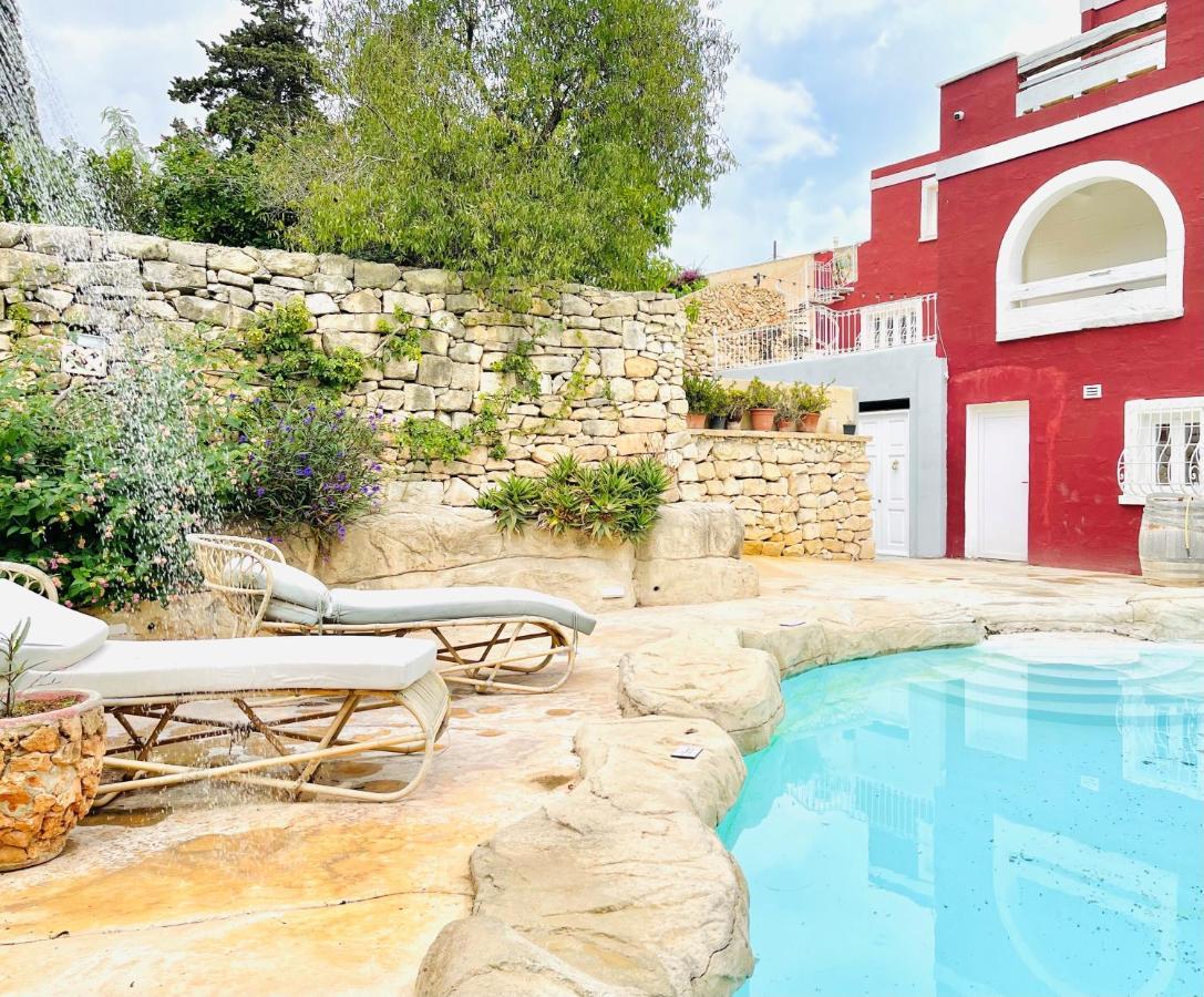 The Red Farm Relais & Spa Iklin Exterior photo